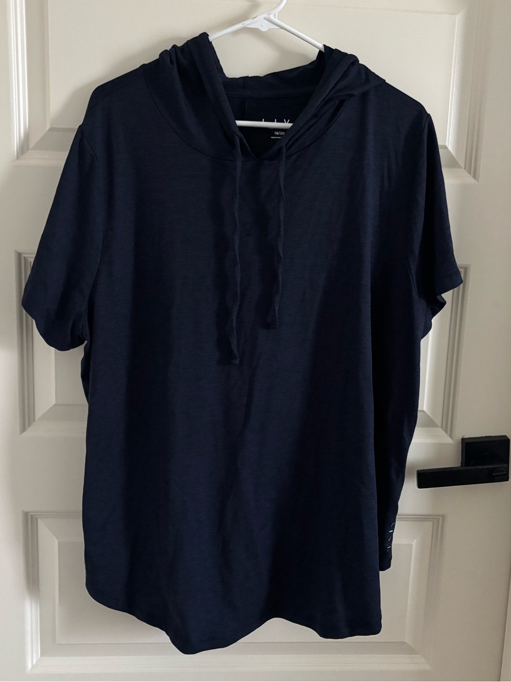 Livi by Lane Bryant Navy Short-Sleeve Hooded Tee